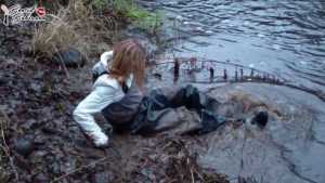 wet-and-muddy-chest-waders_8.jpg